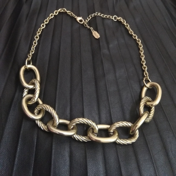 Natasha Gold Link Chain Necklace - Picture 2 of 8